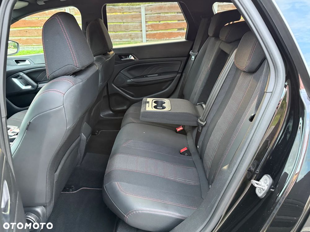 Peugeot 308 1.5 BlueHDi GT S&S EAT8 - 24