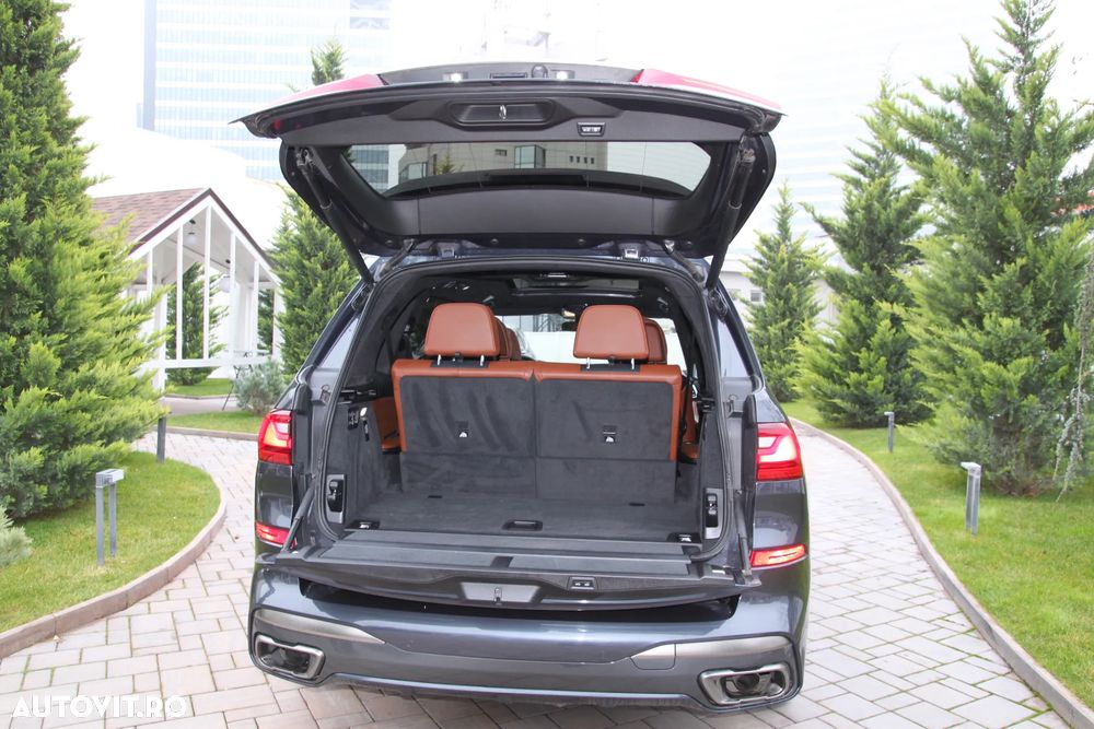 BMW X7 - 13