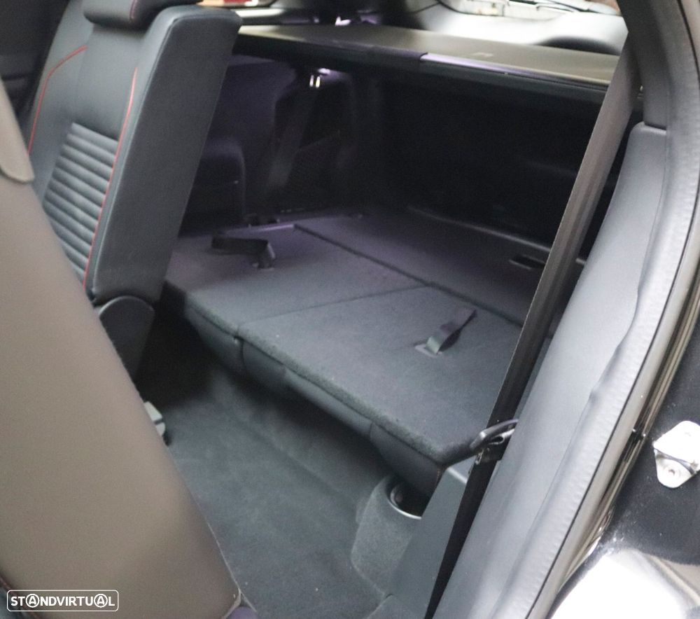 Land Rover Discovery Sport 2.0 eD4 R-Dynamic SE 7L - 40