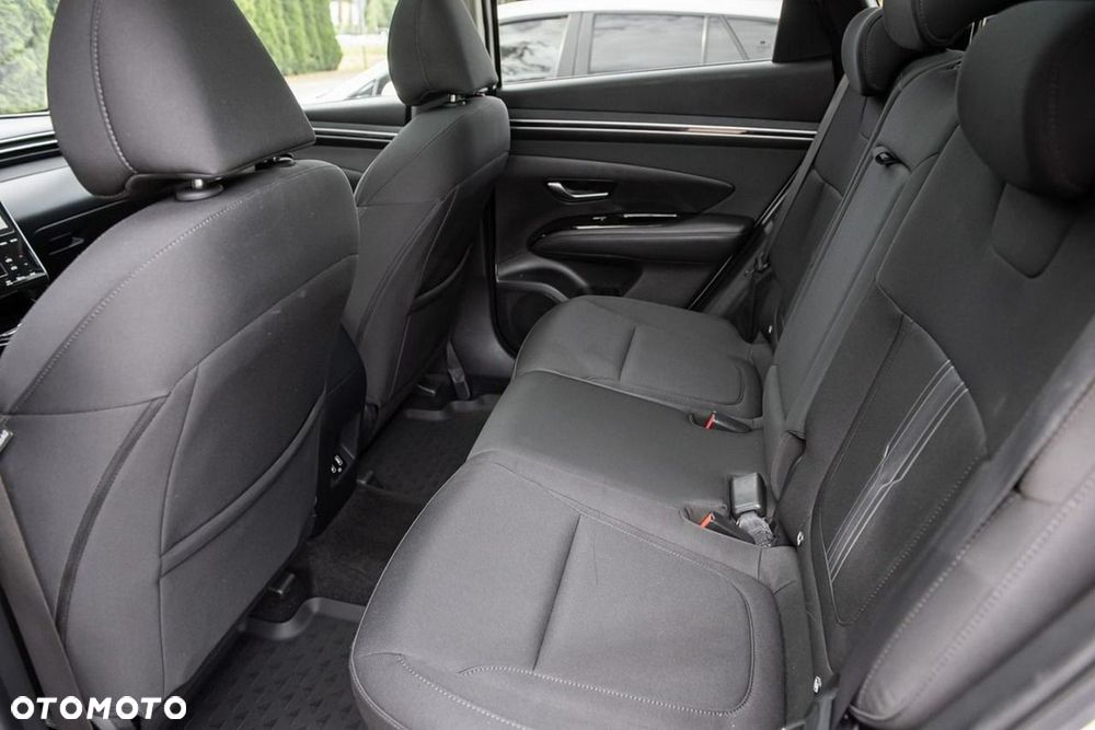 Hyundai Tucson 1.6 CRDi 48V-Hybrid 4WD DCT Select - 26
