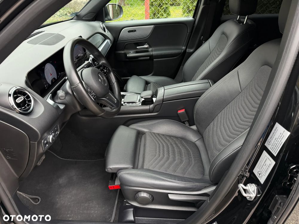 Mercedes-Benz GLB 200 7G-DCT - 11