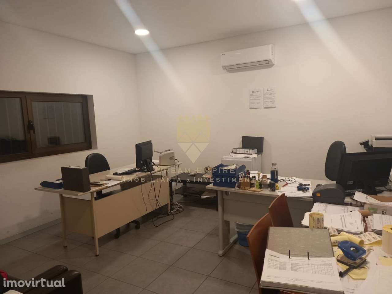 Armazém para Venda em Zona Industrial – Vilarinho de Cima, Gandra, - Grande imagem: 4/18