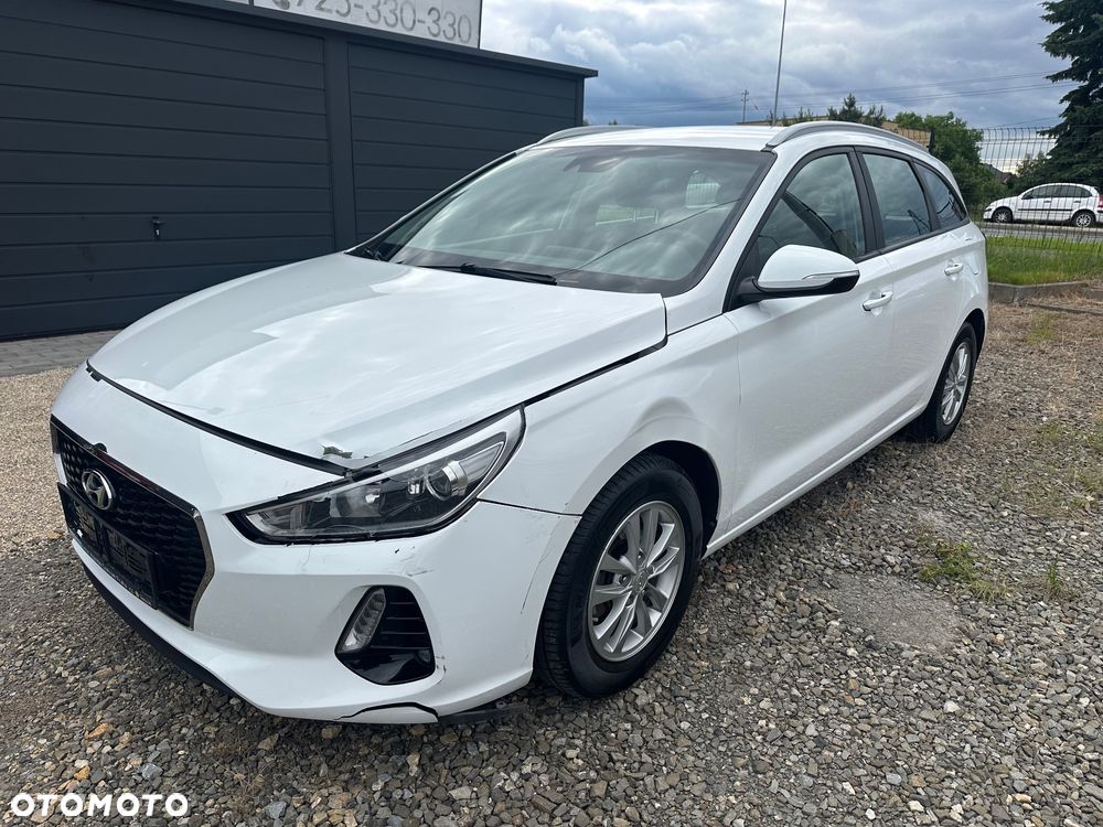 Hyundai i30 1.6 CRDi Classic + - 1