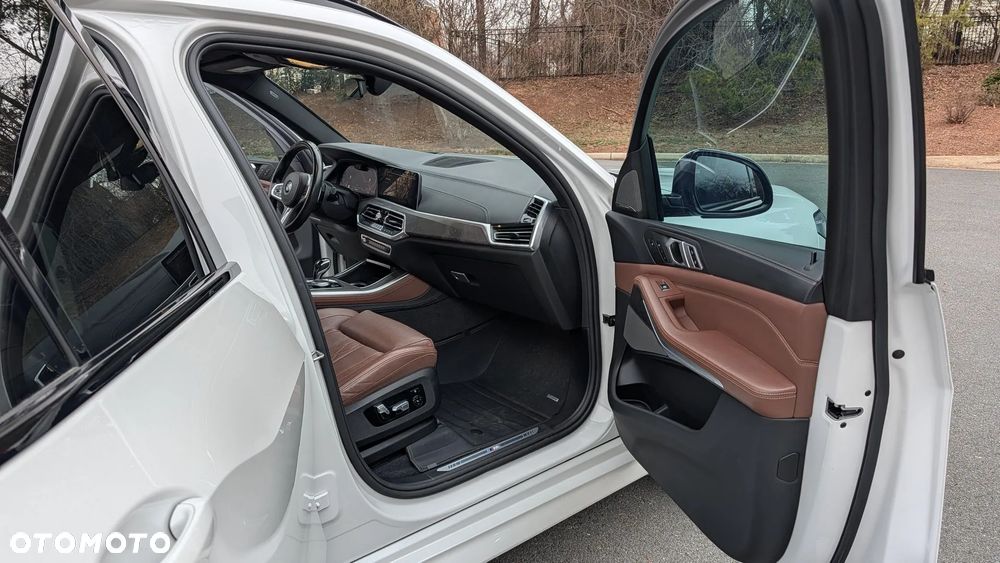 BMW X5 xDrive40i - 31