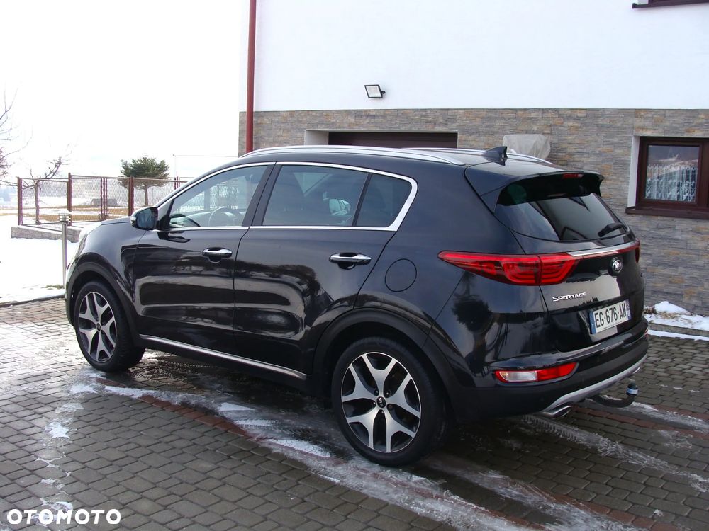 Kia Sportage - 4