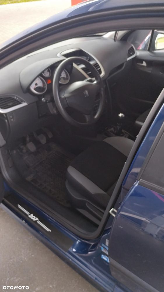 Peugeot 207 1.4 16V Sporty - 23