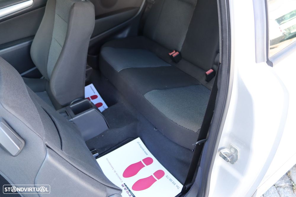 Opel Astra GTC 1.3 CDTi - 19