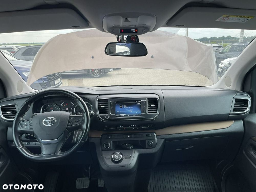 Toyota Proace Verso 2,0-l-D-4D (5-Si.) Autm Family compact - 12