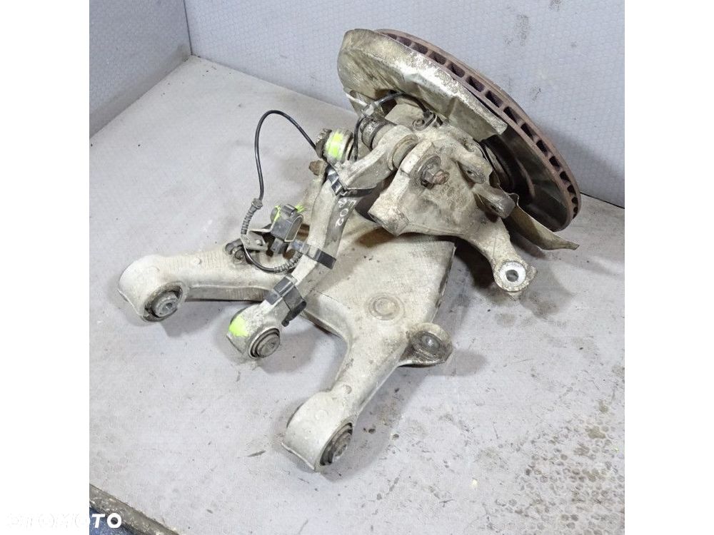 BMW 7 F01 F02 4.4 V8 PIASTA KOŁA WAHACZ TYŁ - 3