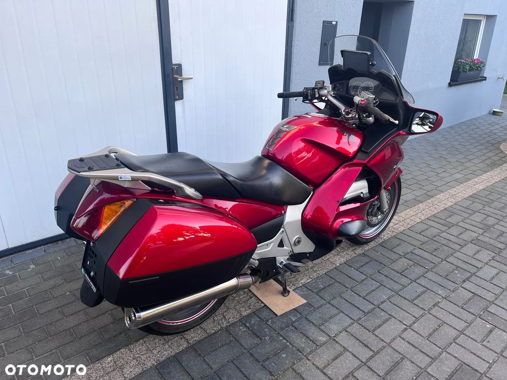 Honda ST - 21