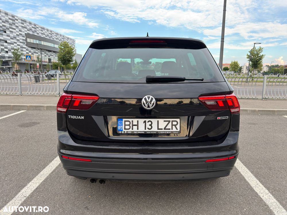 Volkswagen Tiguan 2.0 TDI SCR 4Motion Comfortline - 10