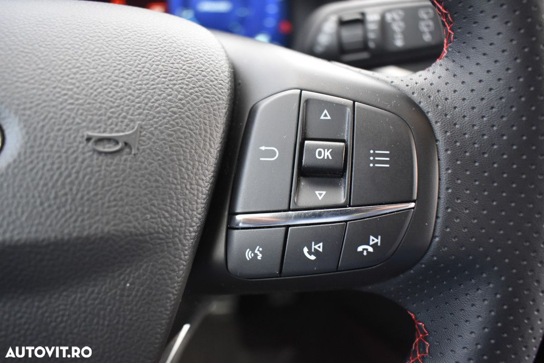 Ford Focus - 19