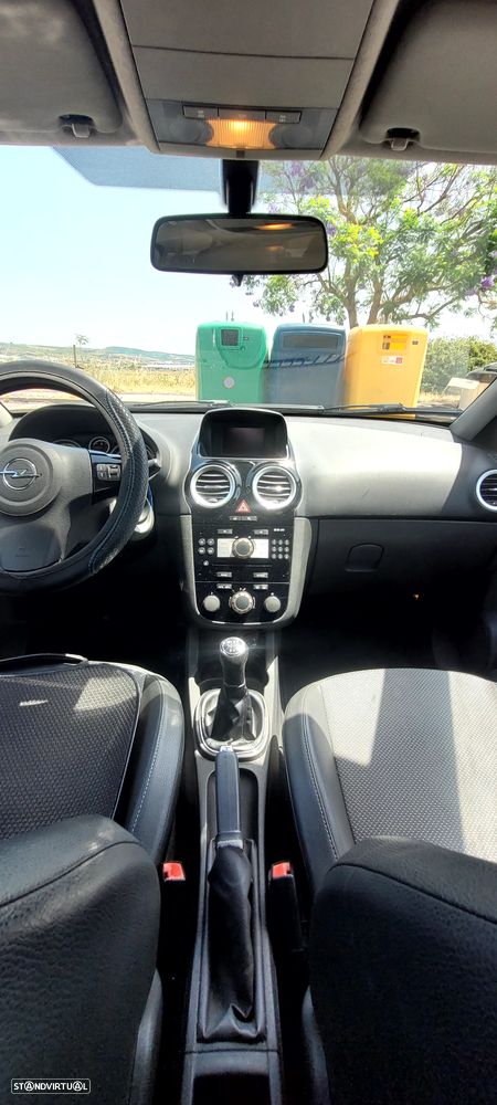 Opel Corsa 1.2 Enjoy - 7