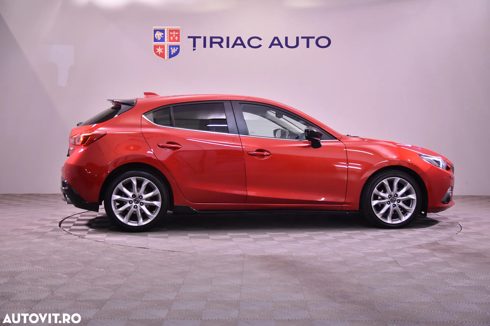 Mazda 3 - 6