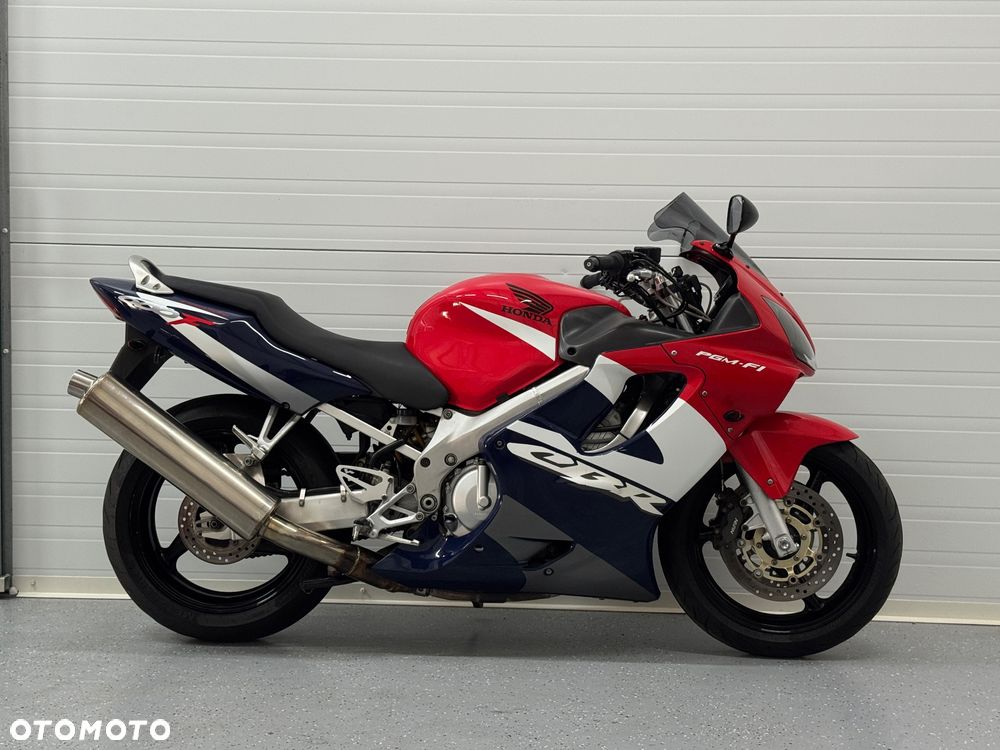 Honda CBR - 2