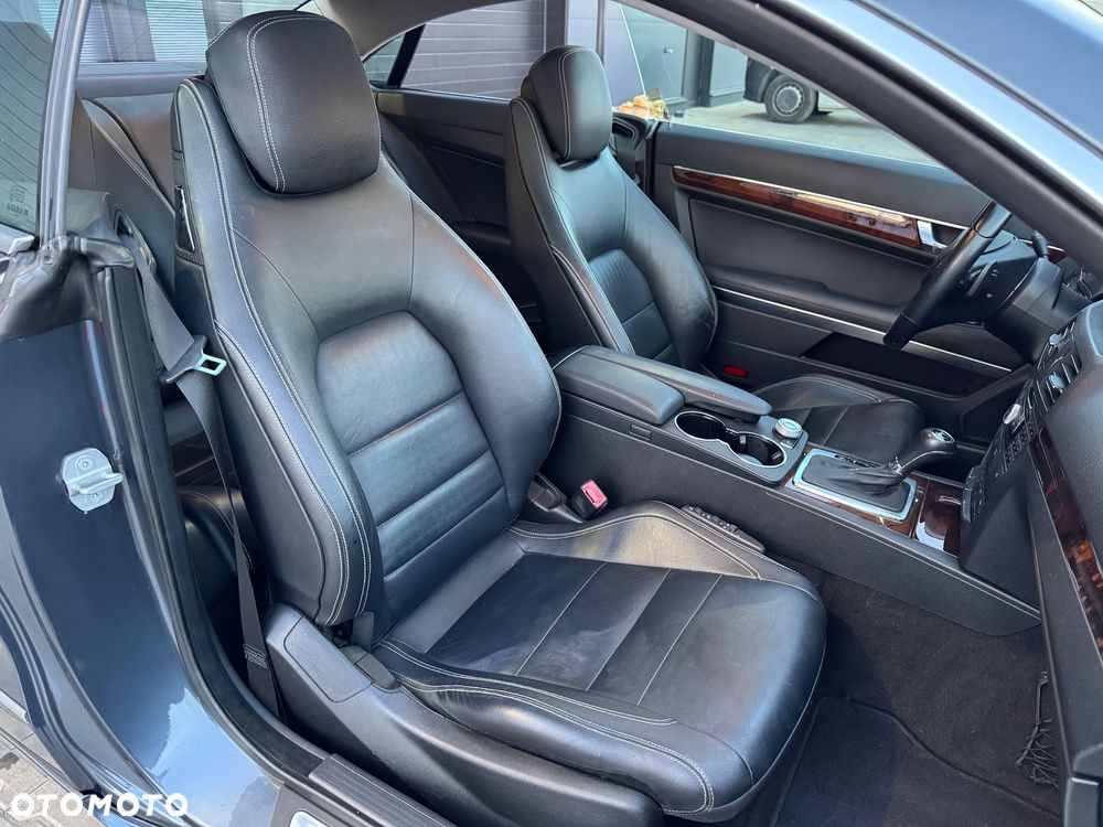 Mercedes-Benz Klasa E 350 7G-TRONIC - 33