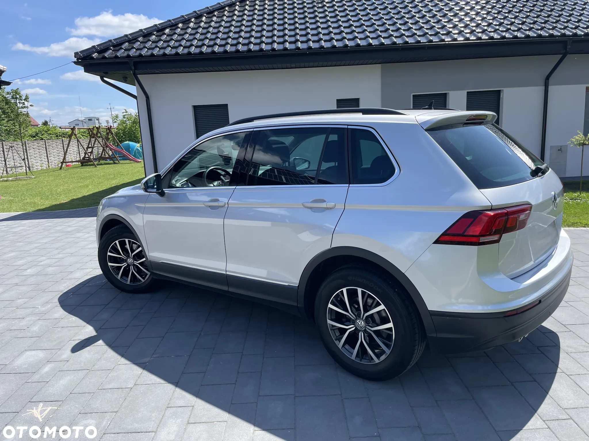 Volkswagen Tiguan - 4