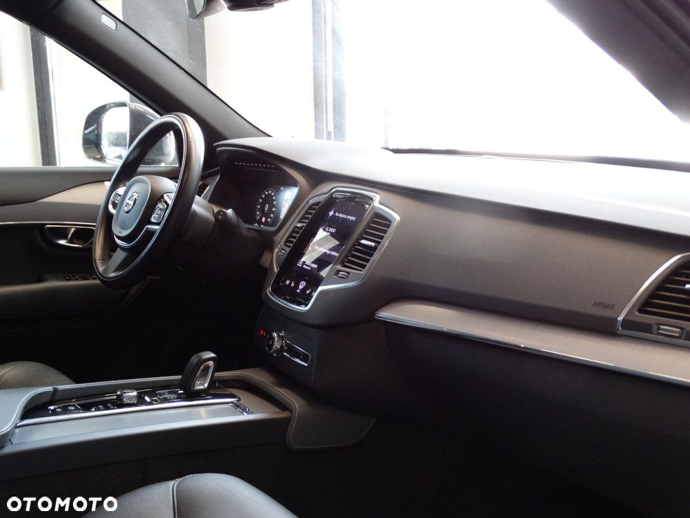 Volvo XC 90 - 34
