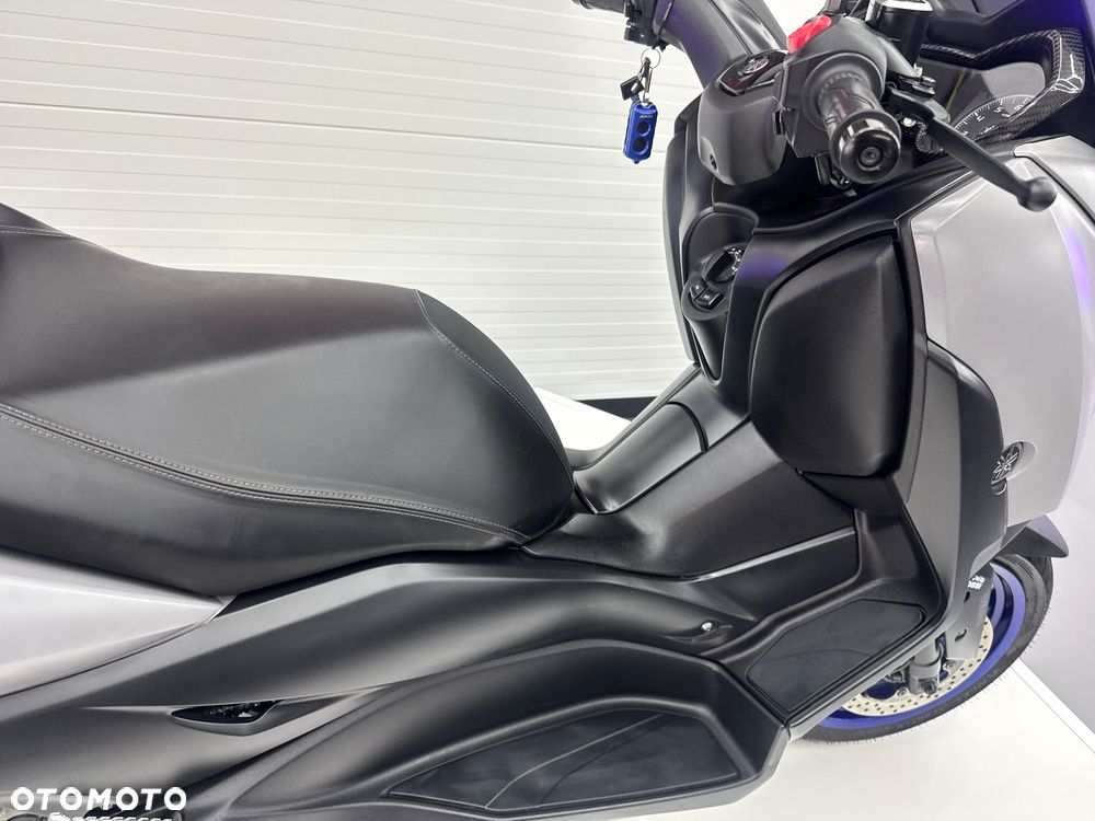Yamaha X-max - 15