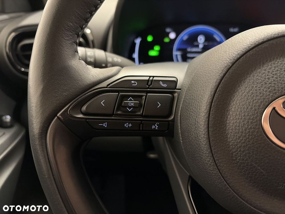 Toyota Yaris Hybrid 1.5 Style - 13