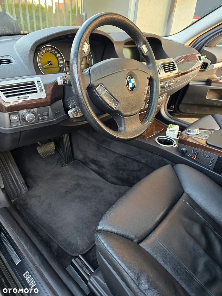 BMW Seria 7 - 6