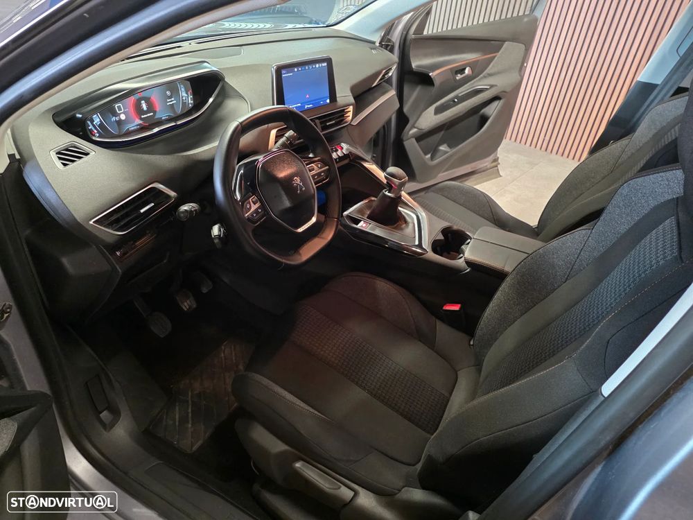 Peugeot 3008 1.5 BlueHDi Active - 16
