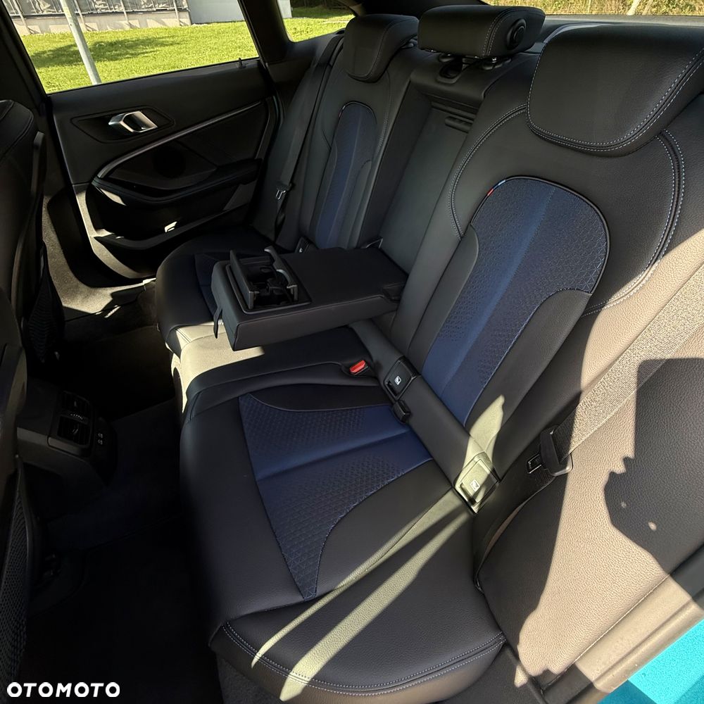 BMW Seria 2 218i M Sport - 22