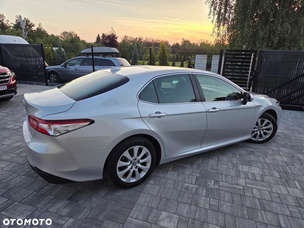 Toyota Camry 2.5 Hybrid Prestige CVT - 9