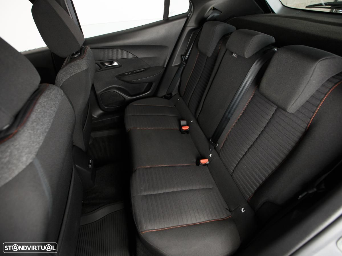 Peugeot e-2008 50 kWh Active - 10