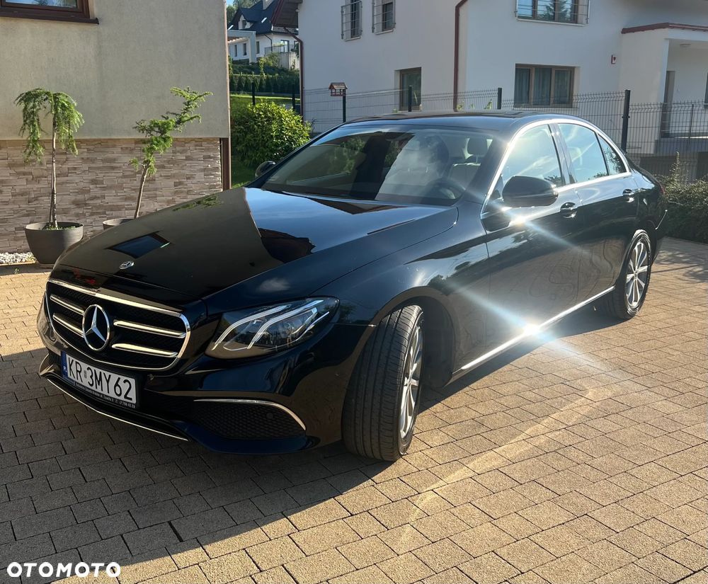 Mercedes-Benz Klasa E 200 d Business Edition 9G-TRONIC - 2