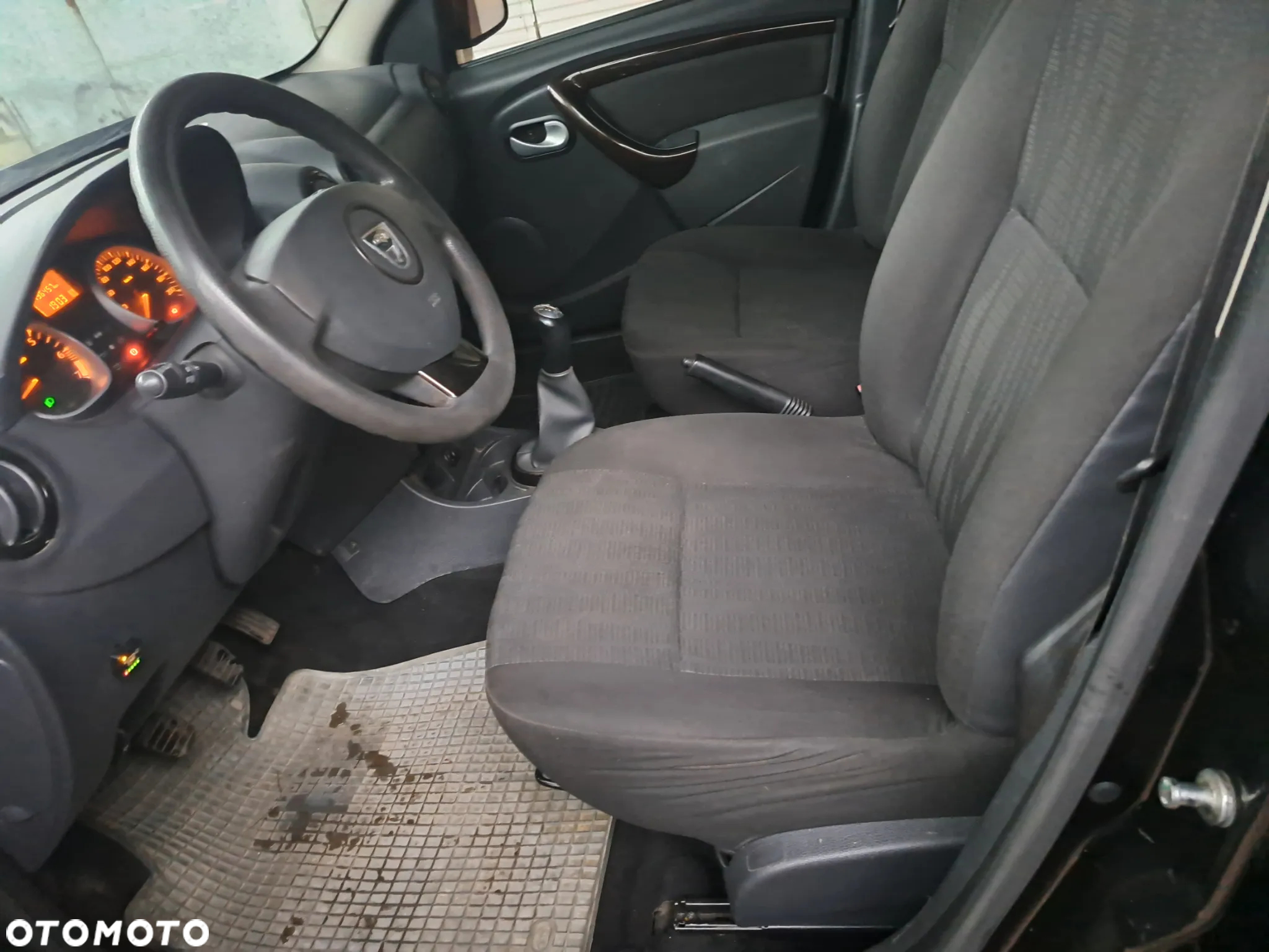 Dacia Duster 1.6 Ambiance - 11