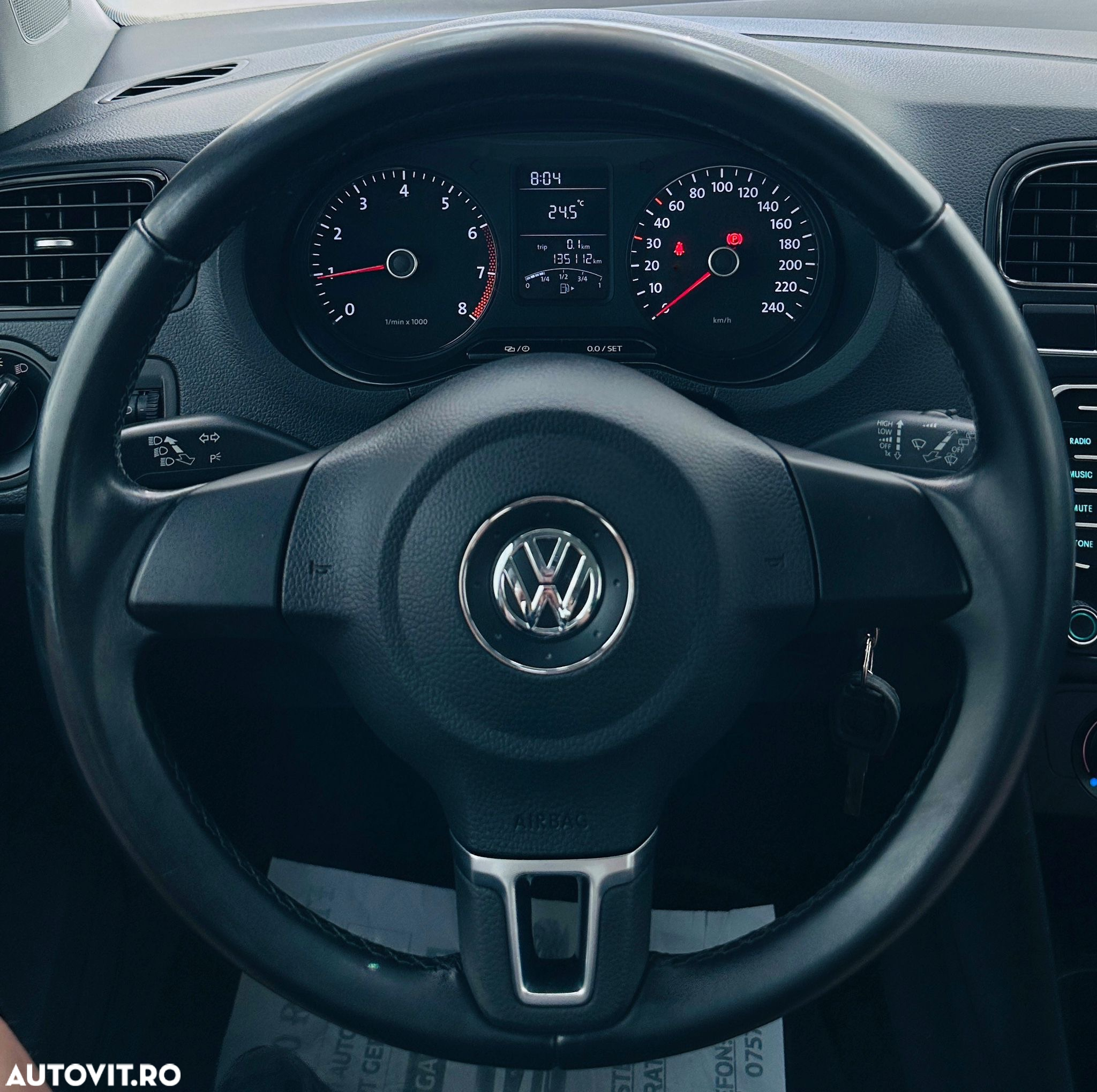 Volkswagen Polo - 31