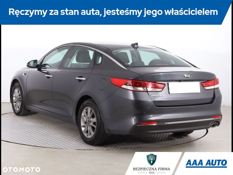 Kia Optima - 5