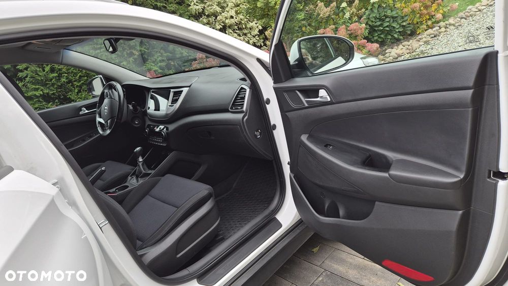 Hyundai Tucson - 16