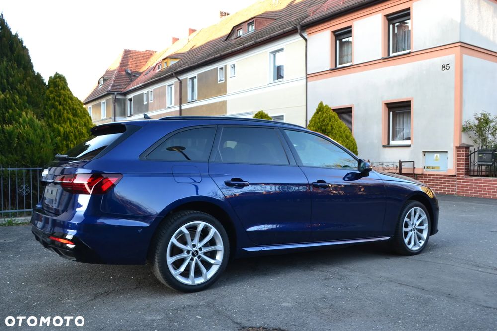 Audi A4 Avant 35 TDI mHEV S tronic - 15