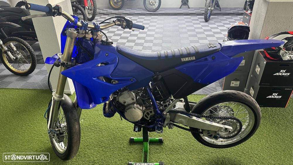 Yamaha YZ - 3