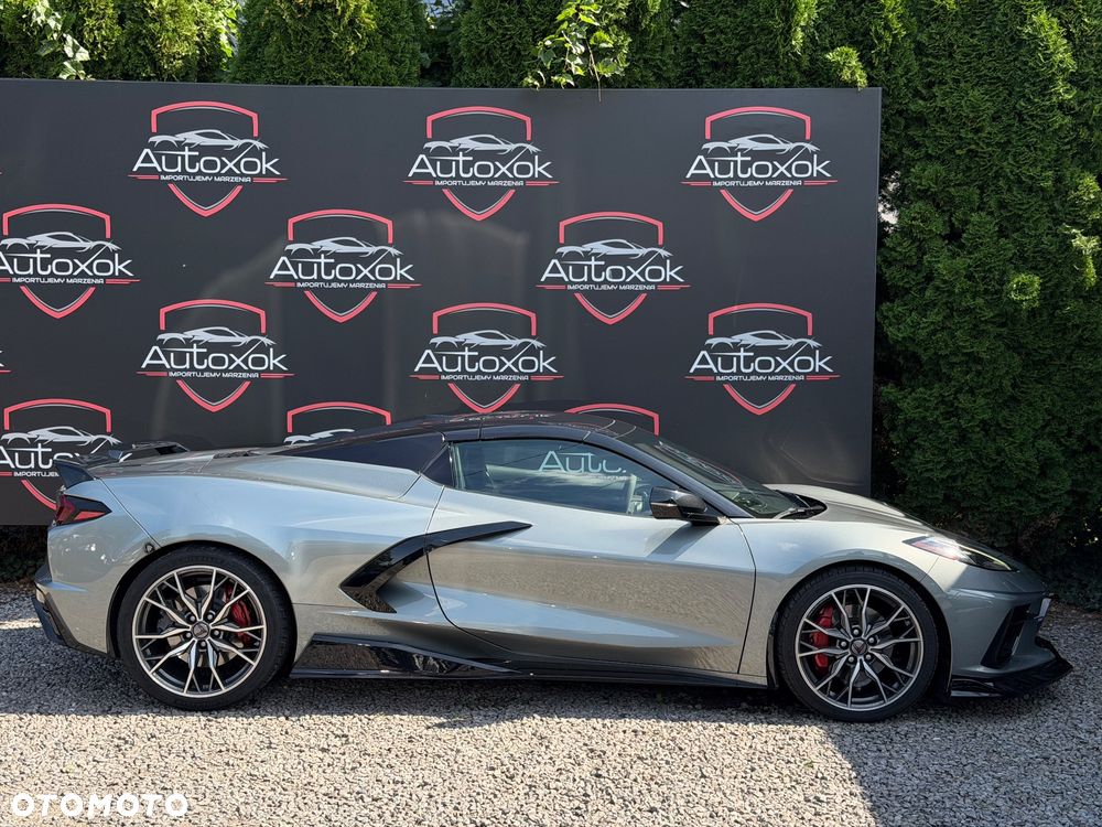 Chevrolet Corvette - 10