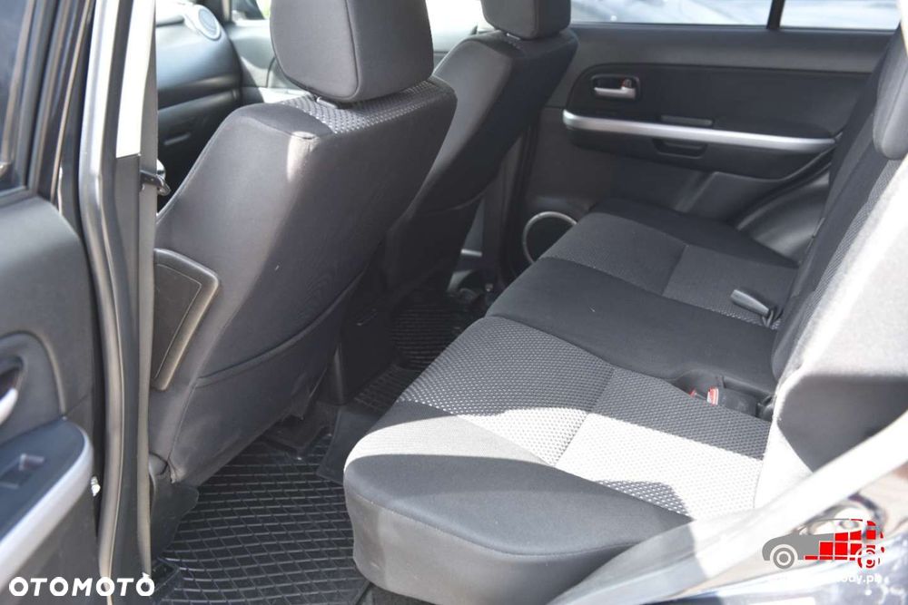 Suzuki Grand Vitara - 18