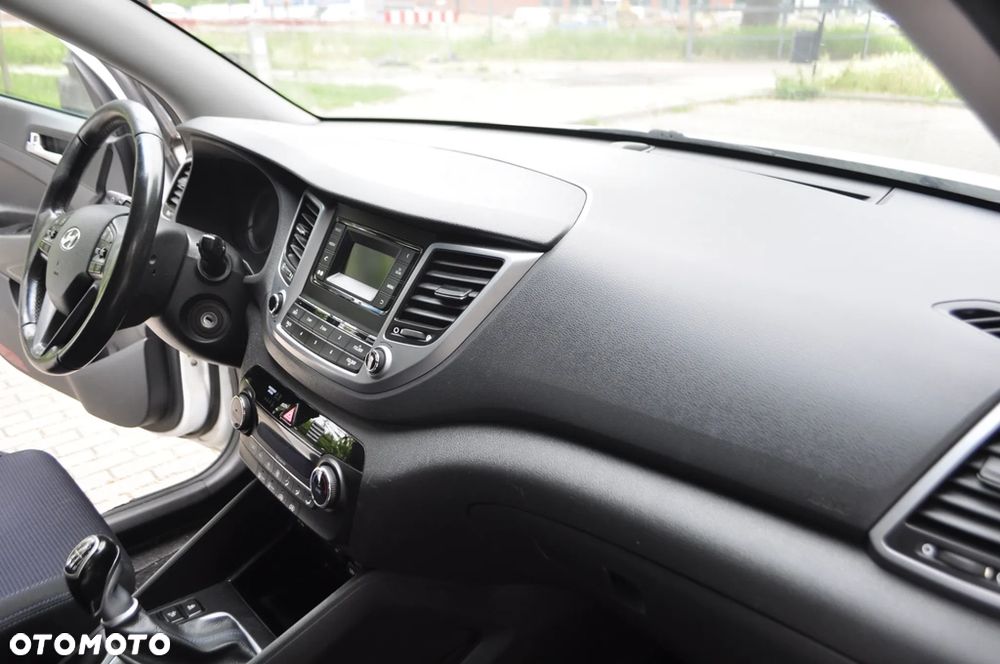 Kia Sportage 1.7 CRDI 2WD Edition 7 - 15