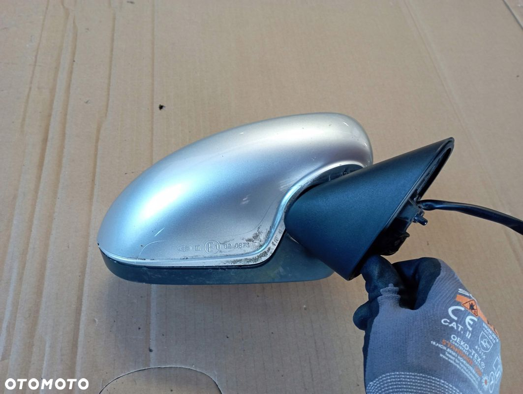 OPEL CORSA D LUSTERKO PRAWE 3 PIN EUROPA - 4