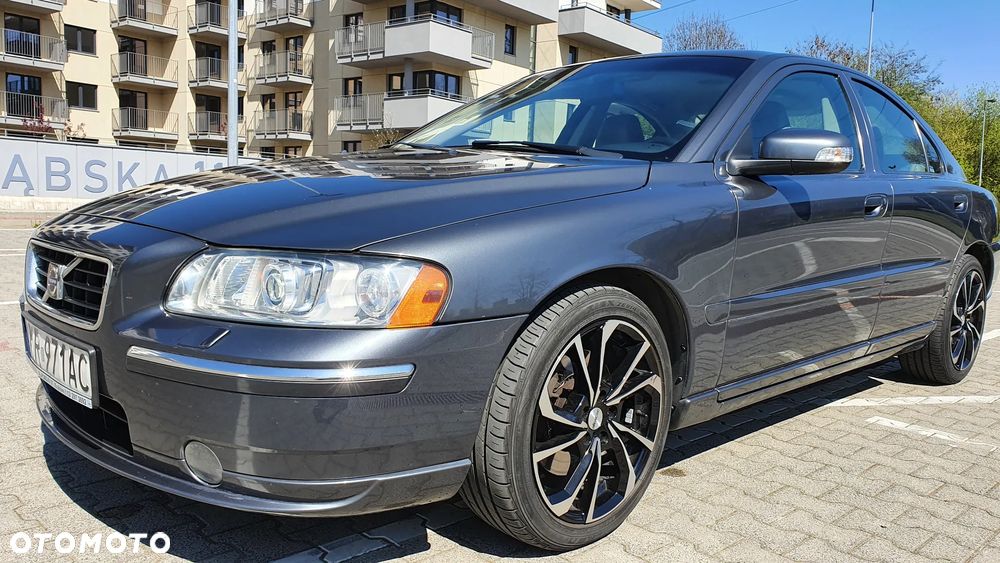 Volvo S60 2.0 T Momentum - 2