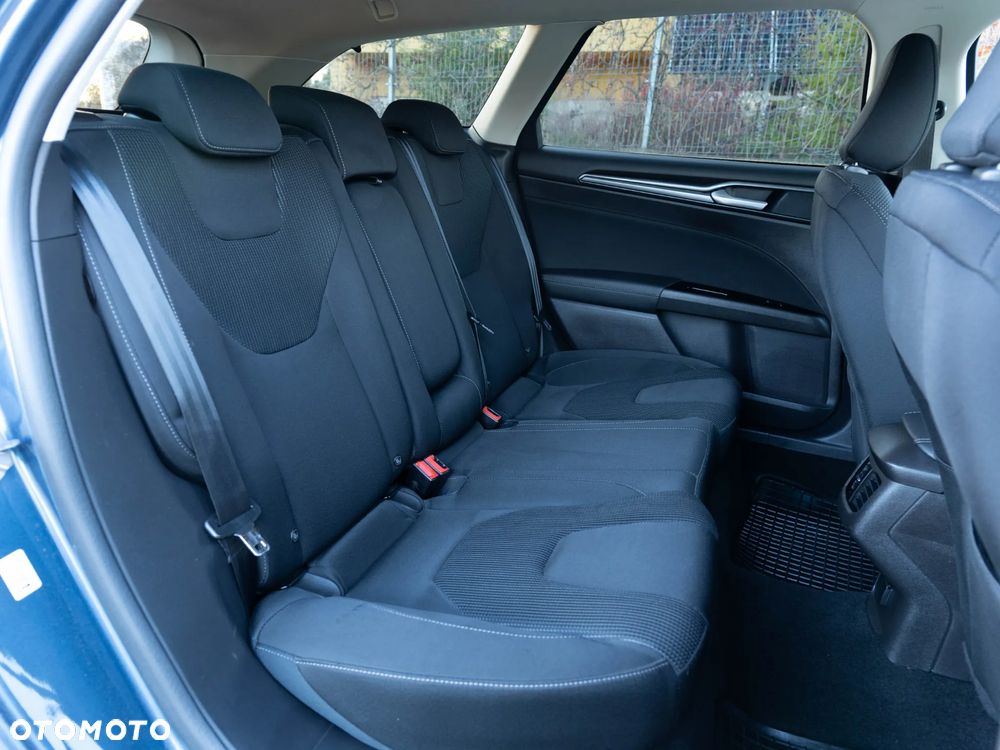 Ford Mondeo 2.0 EcoBlue Titanium - 18