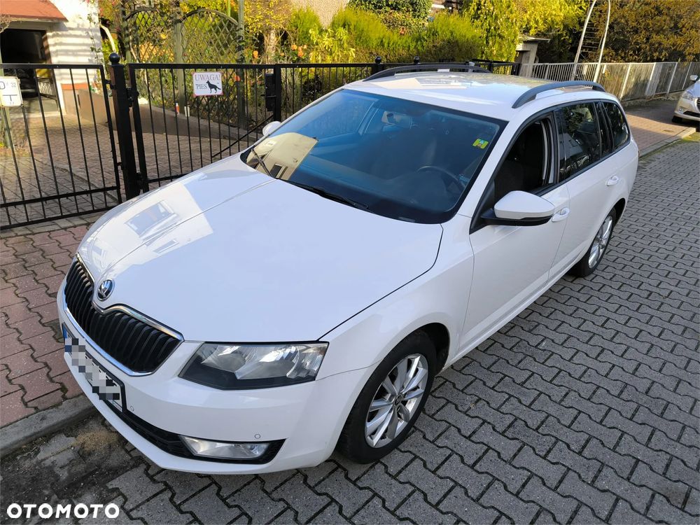 Skoda Octavia 1.6 TDI Ambition - 8