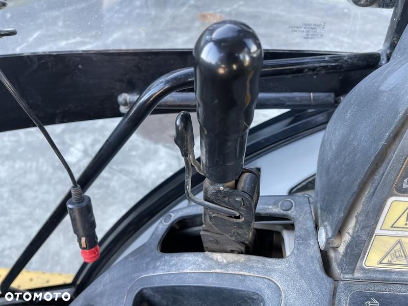 Caterpillar 428 F , rok 2012 4 łyżki, widły. - 20