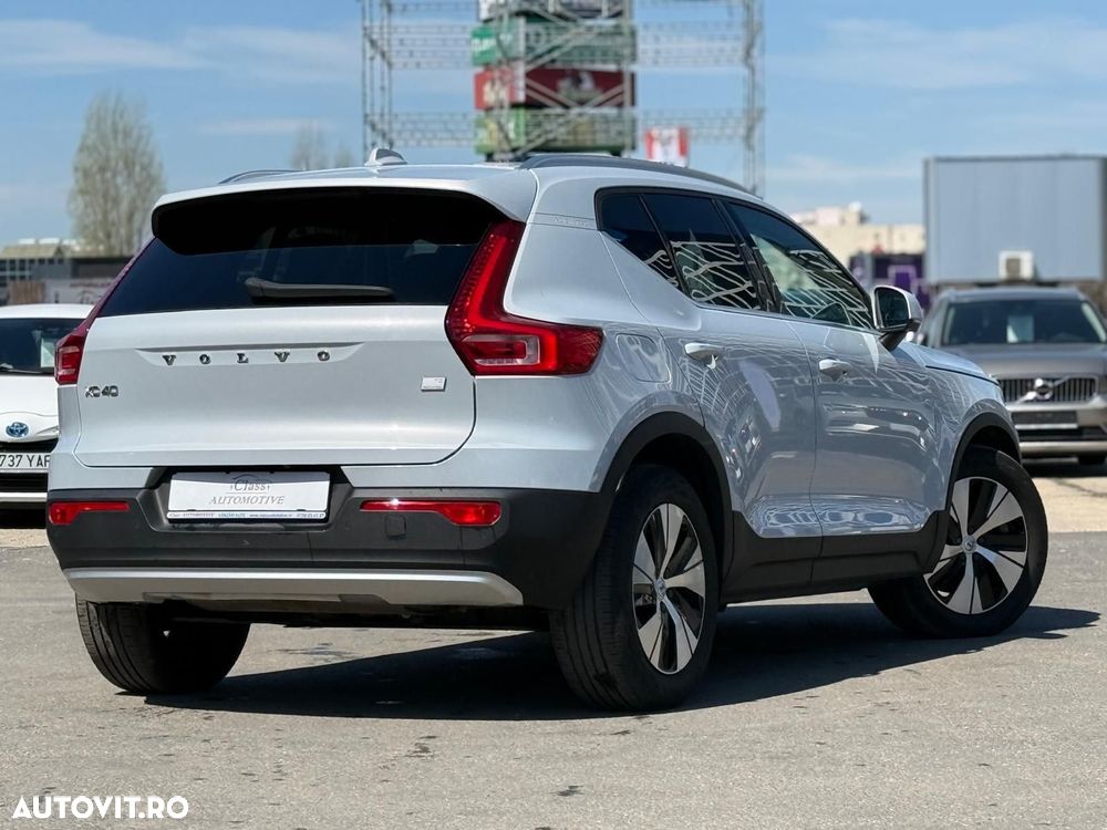 Volvo XC 40 Recharge T5 Twin Engine AT7 Inscription Expression - 9