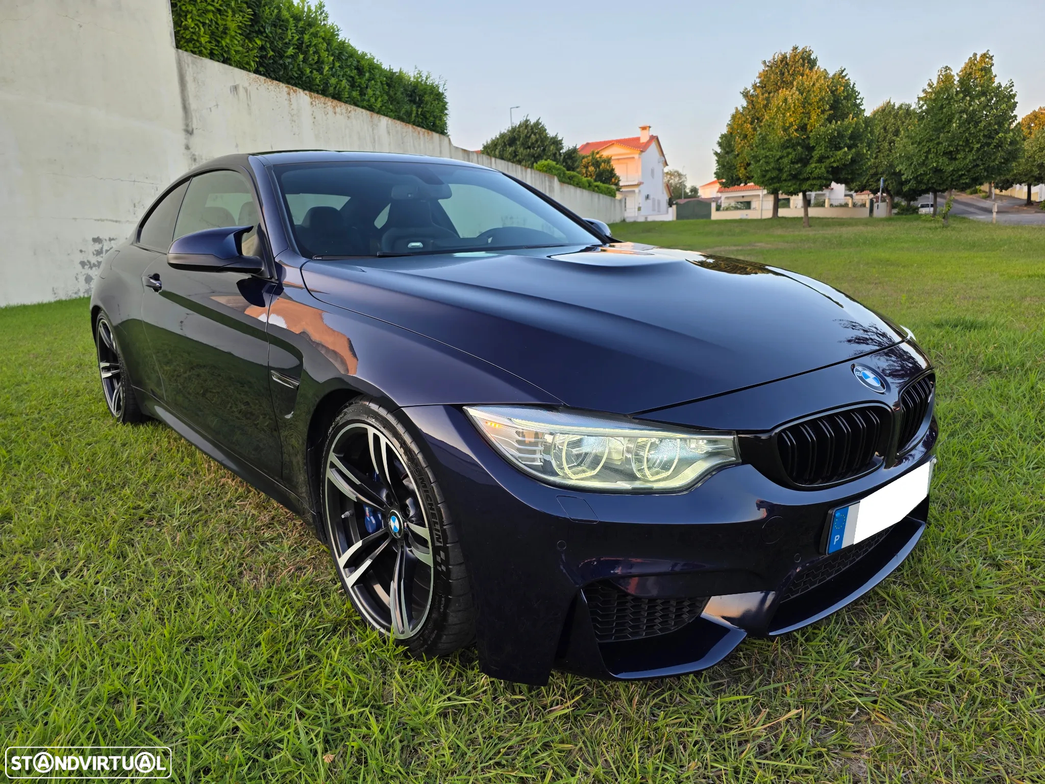 BMW M4 Auto - 22