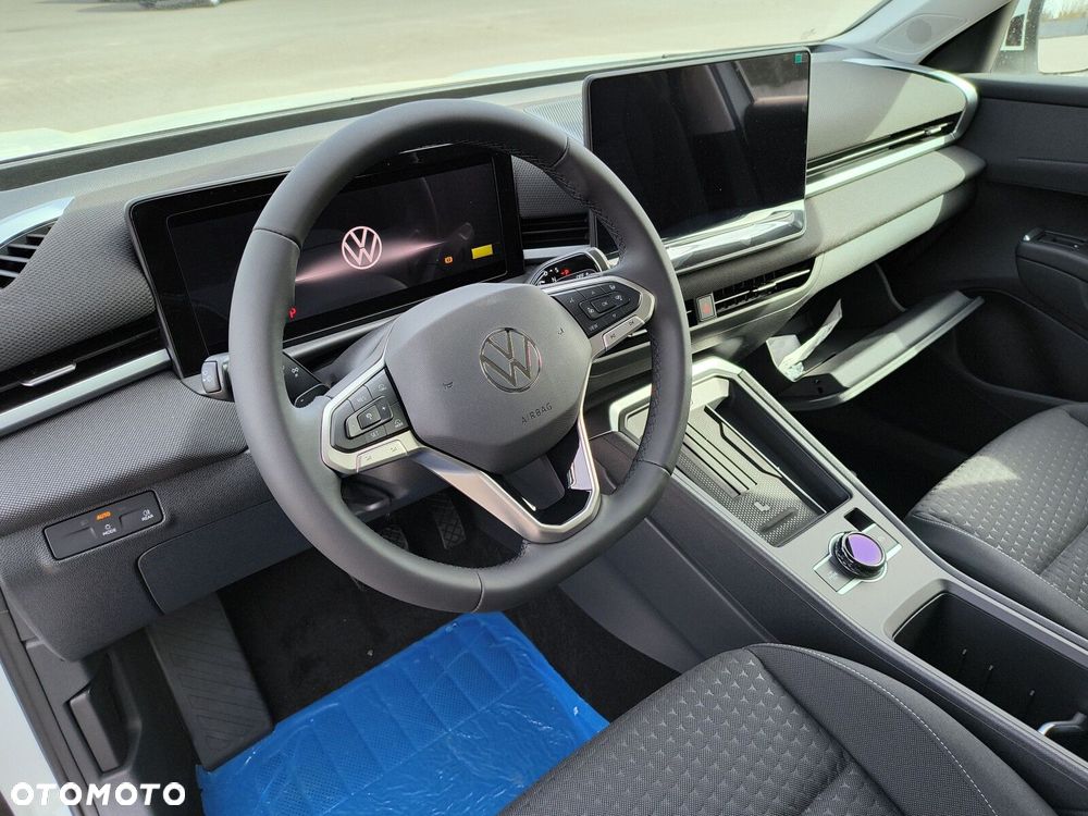 Volkswagen T-Roc - 9