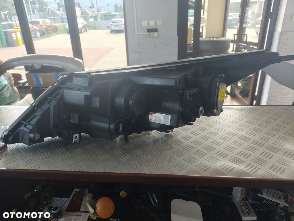 Kia Sportage III 2010-2015 XENON+ Led prawy reflektor lampa Europa - 5