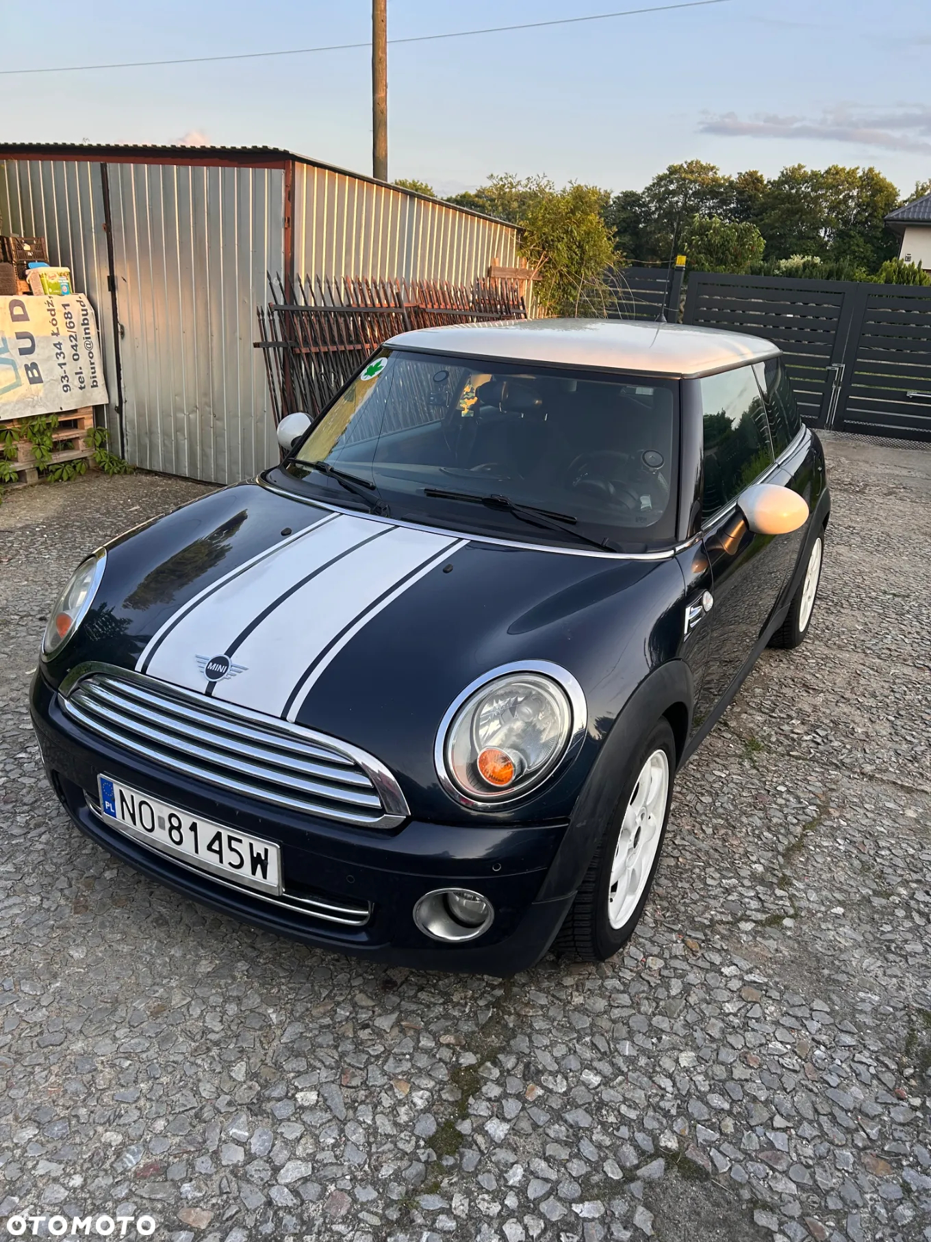 MINI ONE - 10