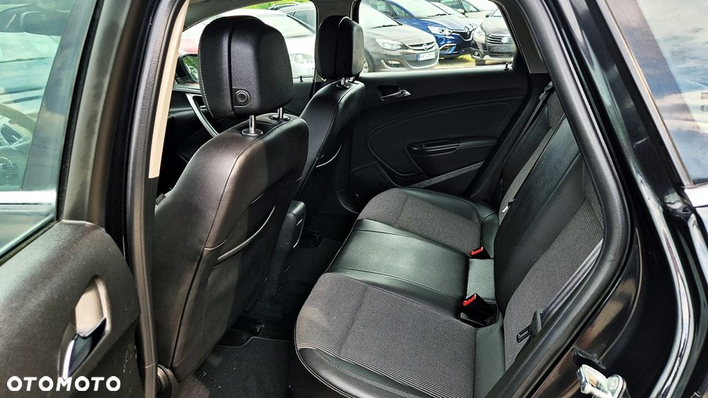 Opel Astra 1.4 T Cosmo S&S - 33